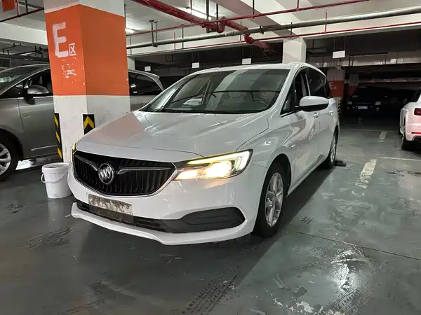 Buick GL6 2017