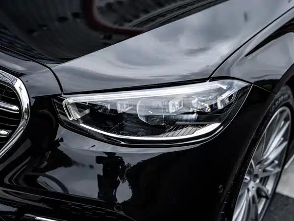 Mercedes-Benz S-Class 2023