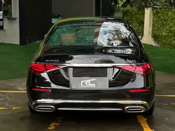 Mercedes-Benz Maybach S-Class 2025