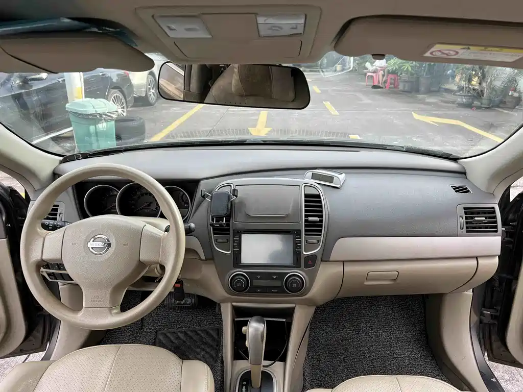 Nissan Sylphy 2015 — фото 12