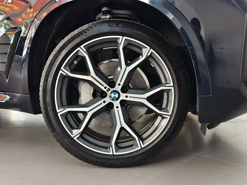 BMW X5 2024 — фото 14