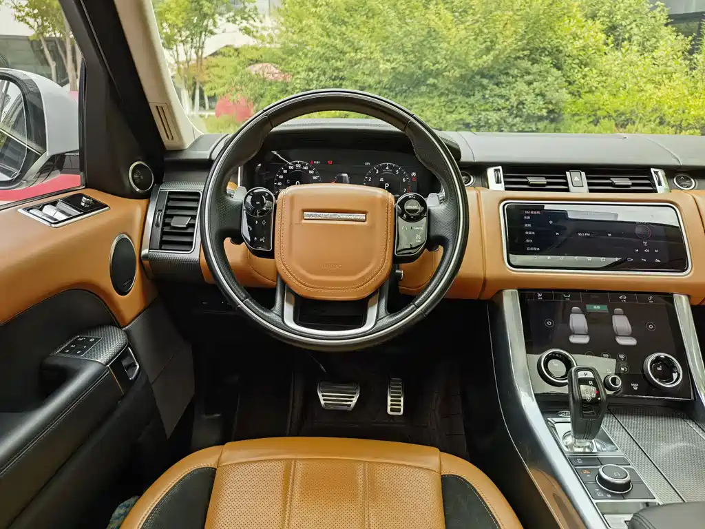 Land Rover Range Rover Sport 2018 — фото 13