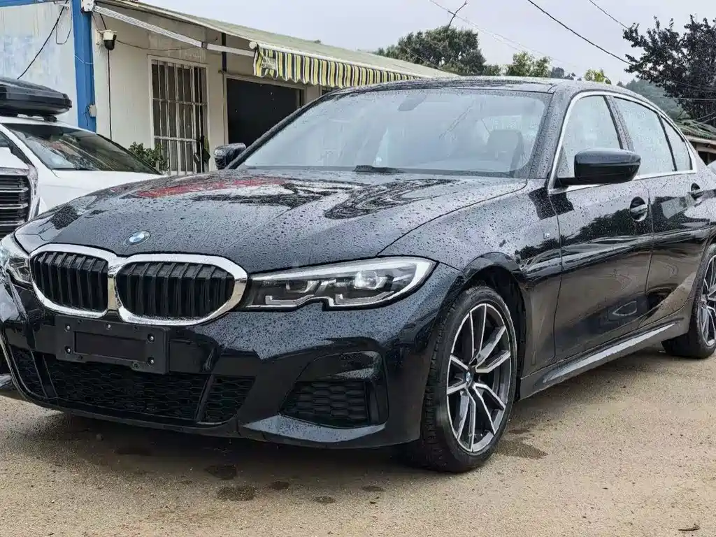 BMW 3 Series 2022