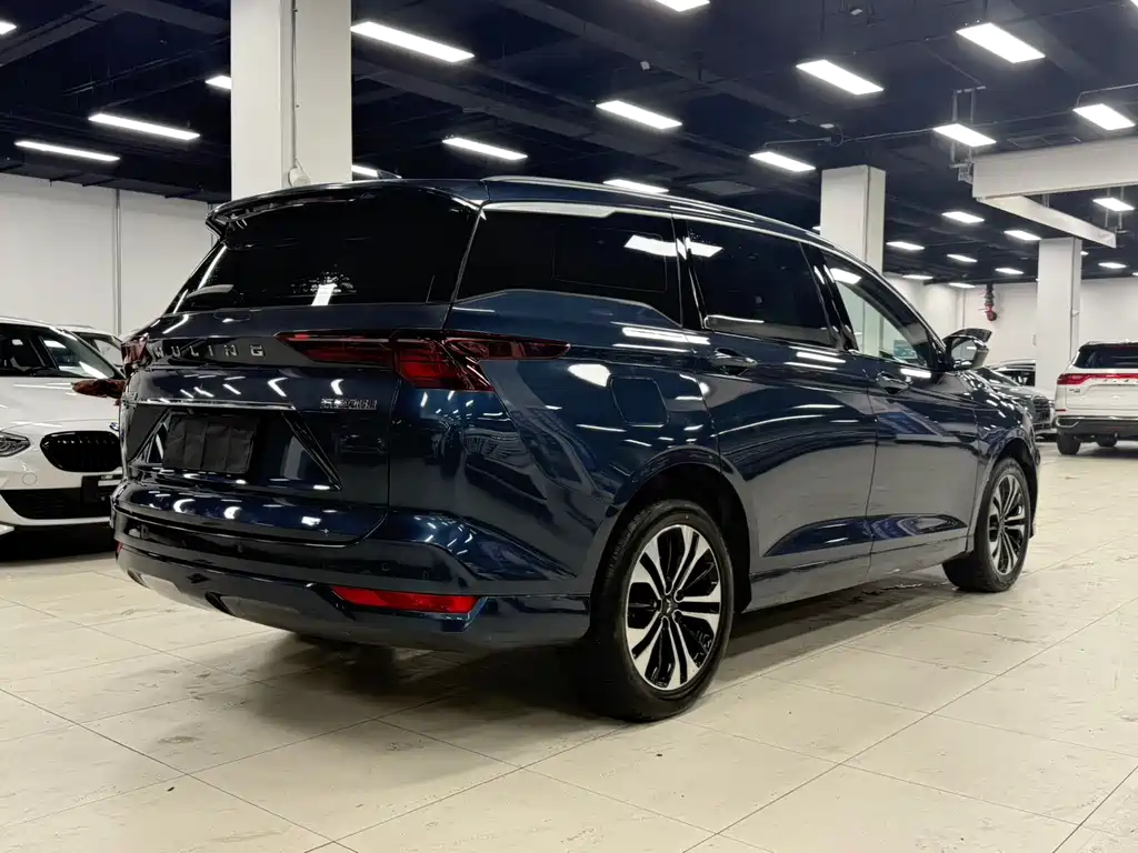 Wuling Victory 2022