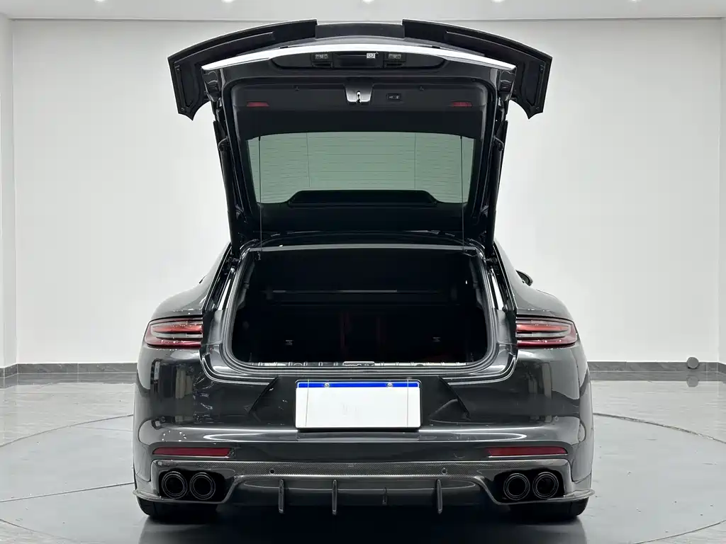 Porsche Panamera 2021 — фото 28