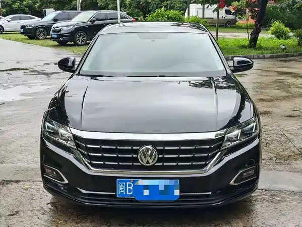 Volkswagen Passat 2022