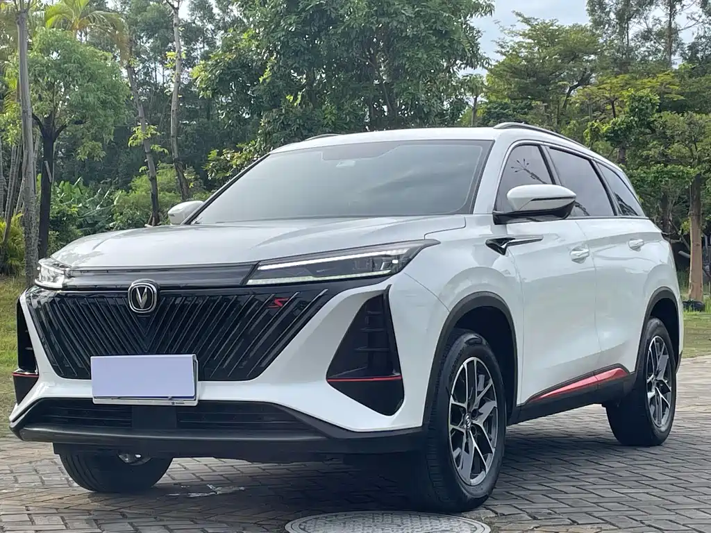 Changan CS75PLUS 2023 — фото 1