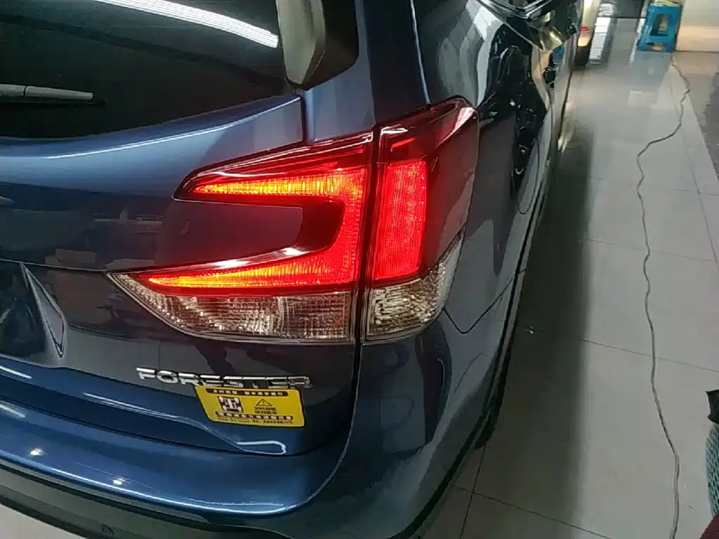 Subaru Forester 2020 — фото 8