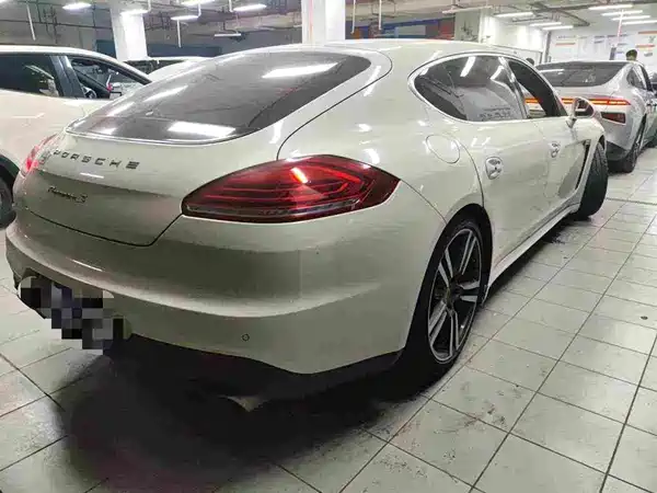 Porsche Panamera 2014
