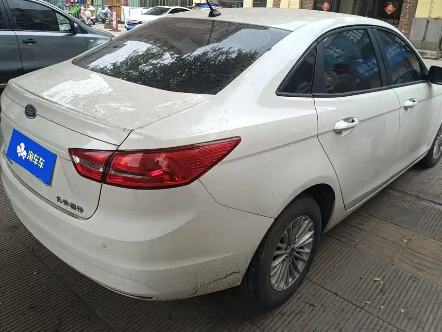 Ford Escort 2018