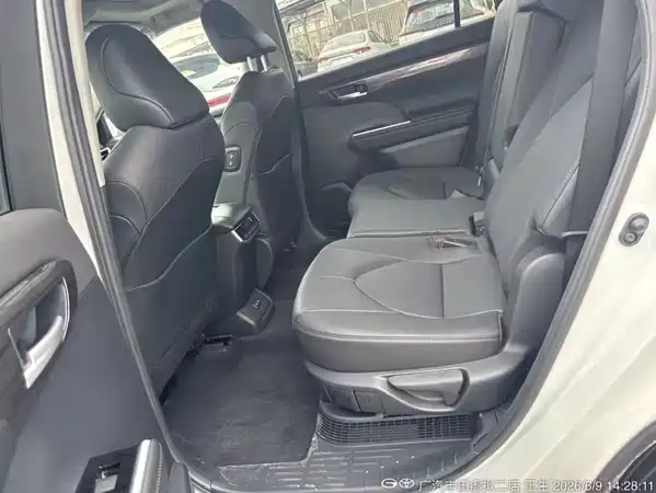 Toyota Highlander 2024