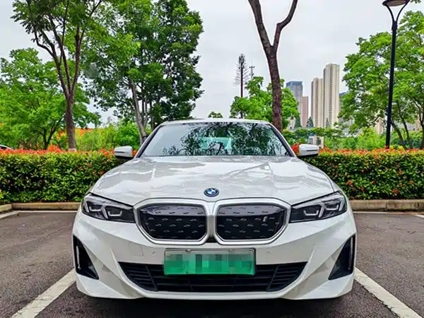 BMW i3 2023