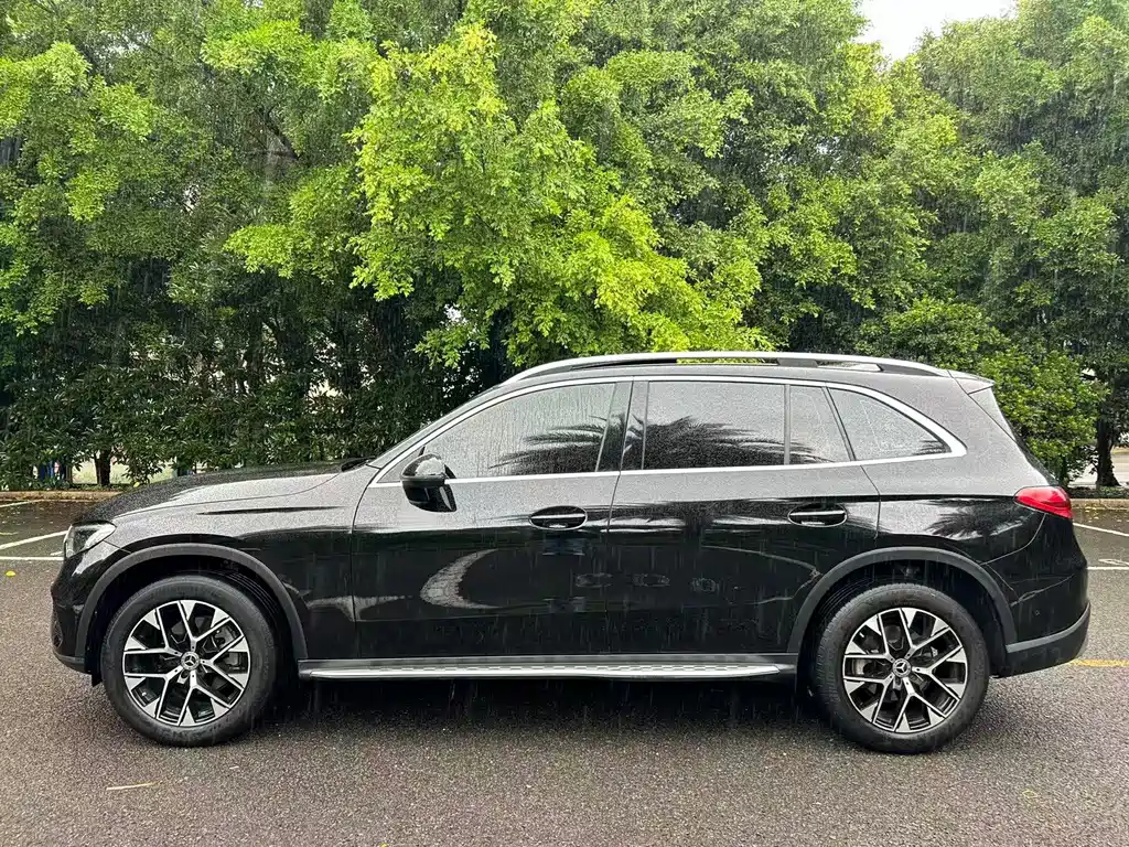 Mercedes-Benz GLC 2023 — фото 15