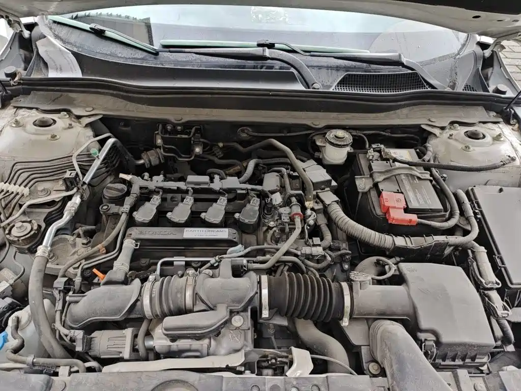 Honda Accord 2018 — фото 16