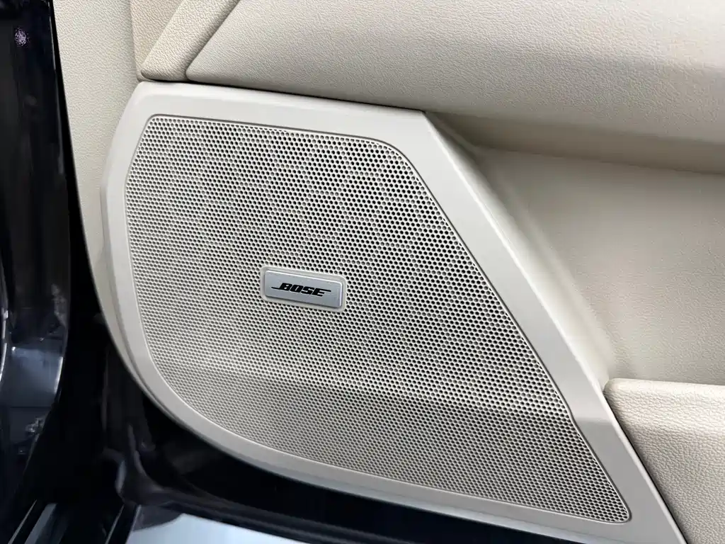 Cadillac XTS 2014 — фото 11