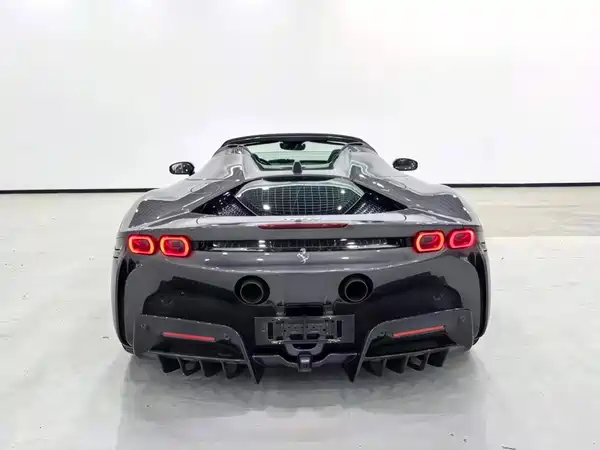 Ferrari SF90 2023