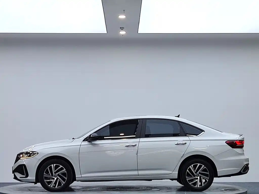 Volkswagen Lavida 2022
