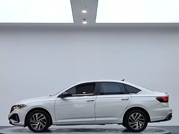Volkswagen Lavida 2022