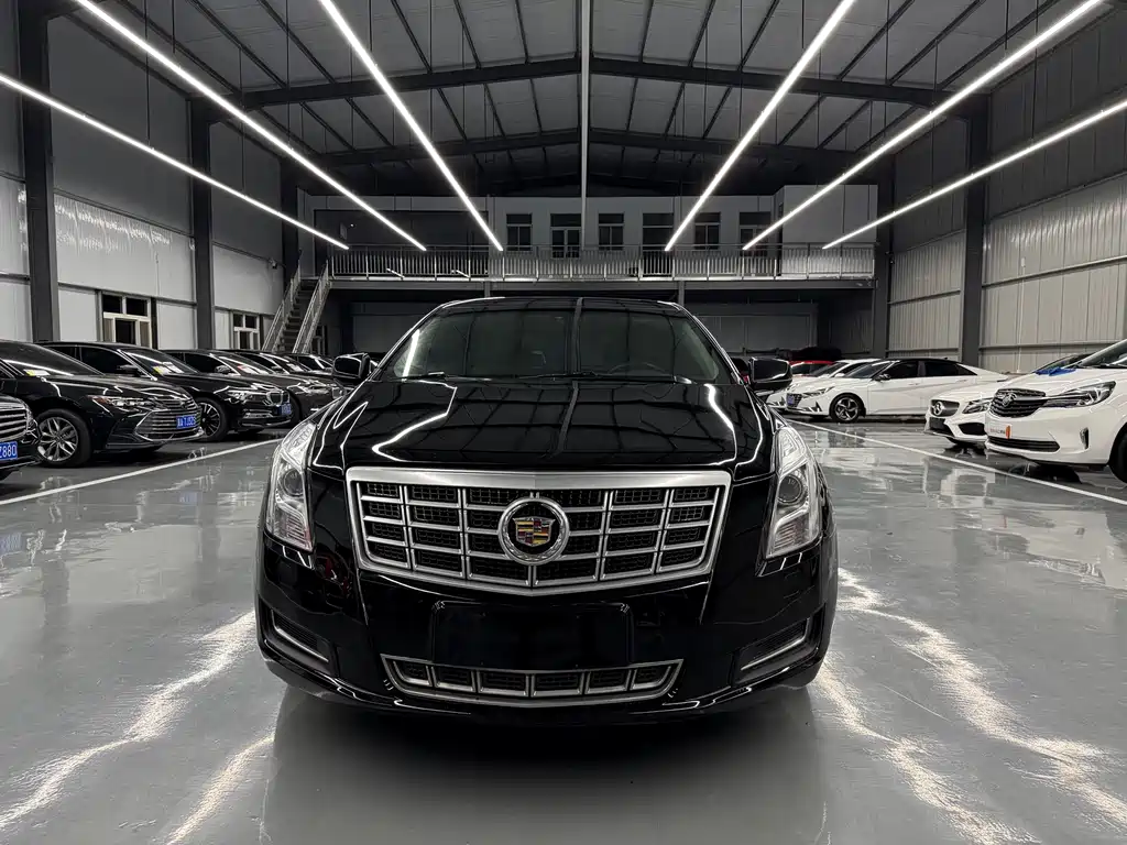 Cadillac XTS 2014 — фото 2