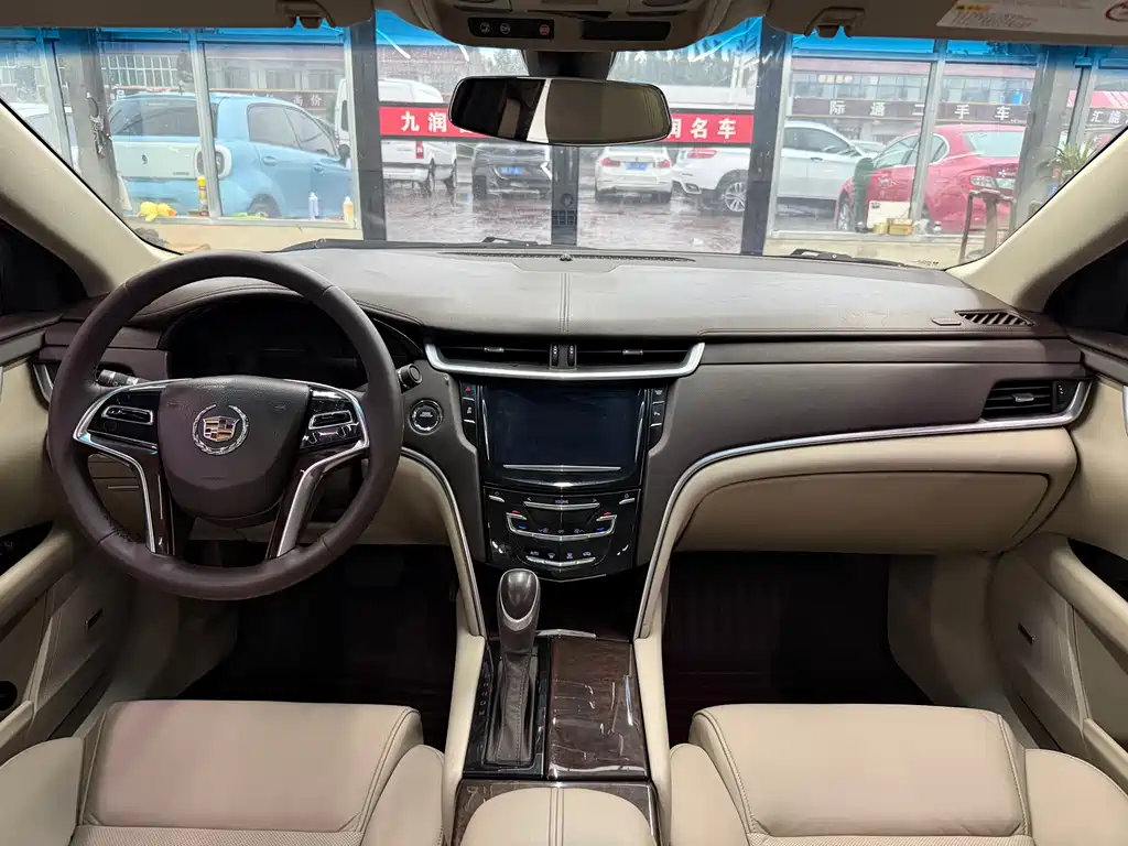 Cadillac XTS 2014 — фото 7