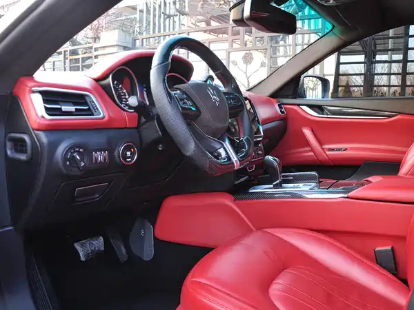 Maserati Ghibli 2014