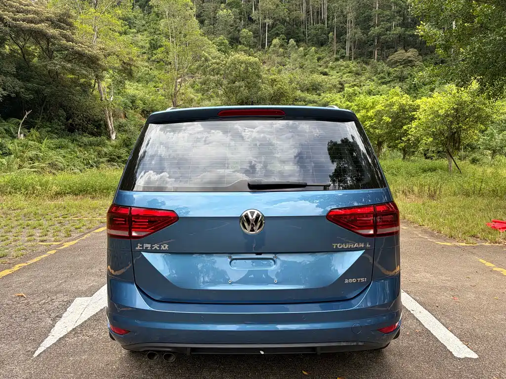 Volkswagen Touran 2020 — фото 8