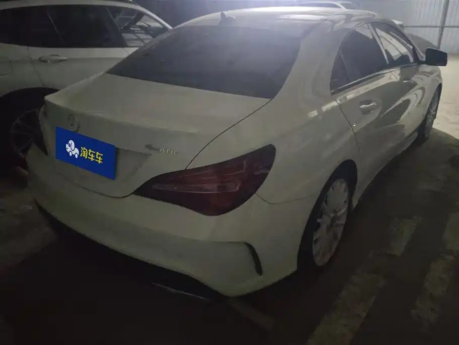 Mercedes-Benz CLA 2017