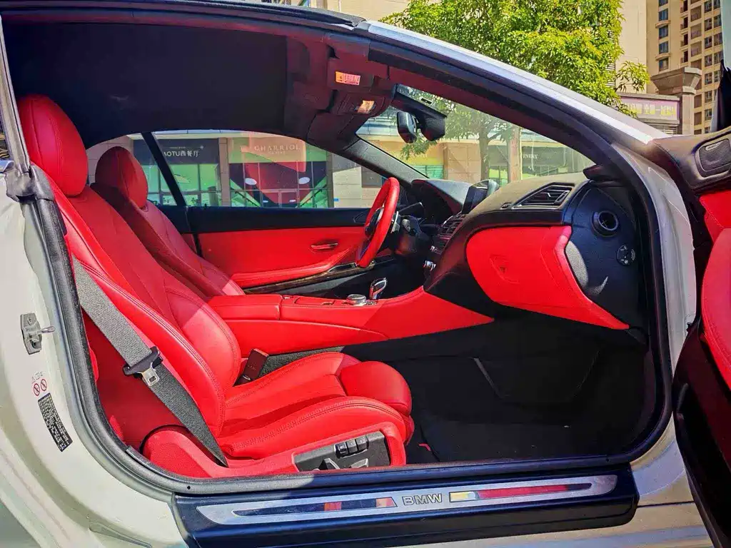 BMW 6 Series 2018 — фото 18
