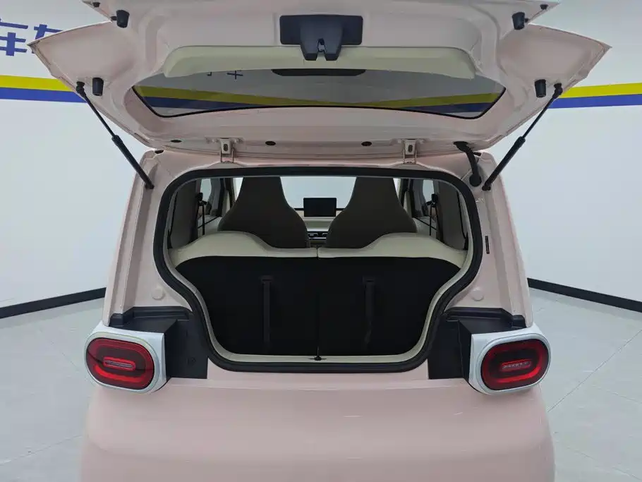 Wuling Hongguang MINIEV 2024