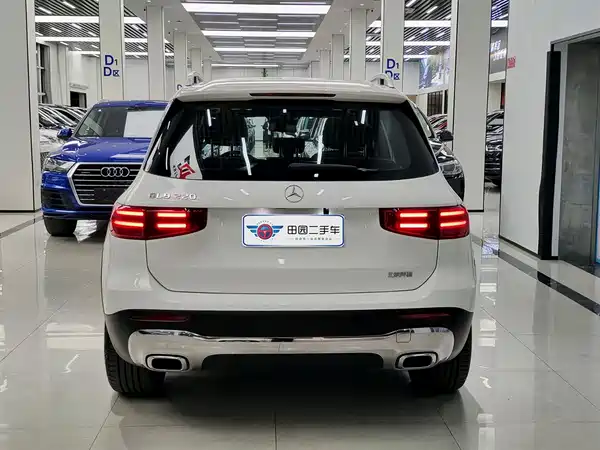 Mercedes-Benz GLB 2024
