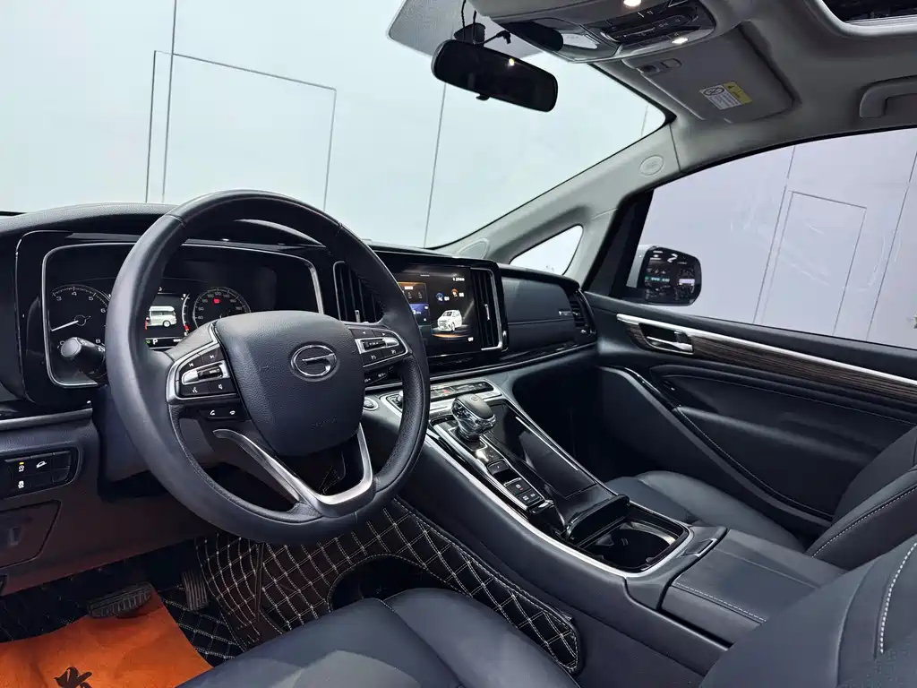 GAC Motor Trumpchi M8 2021 — фото 5