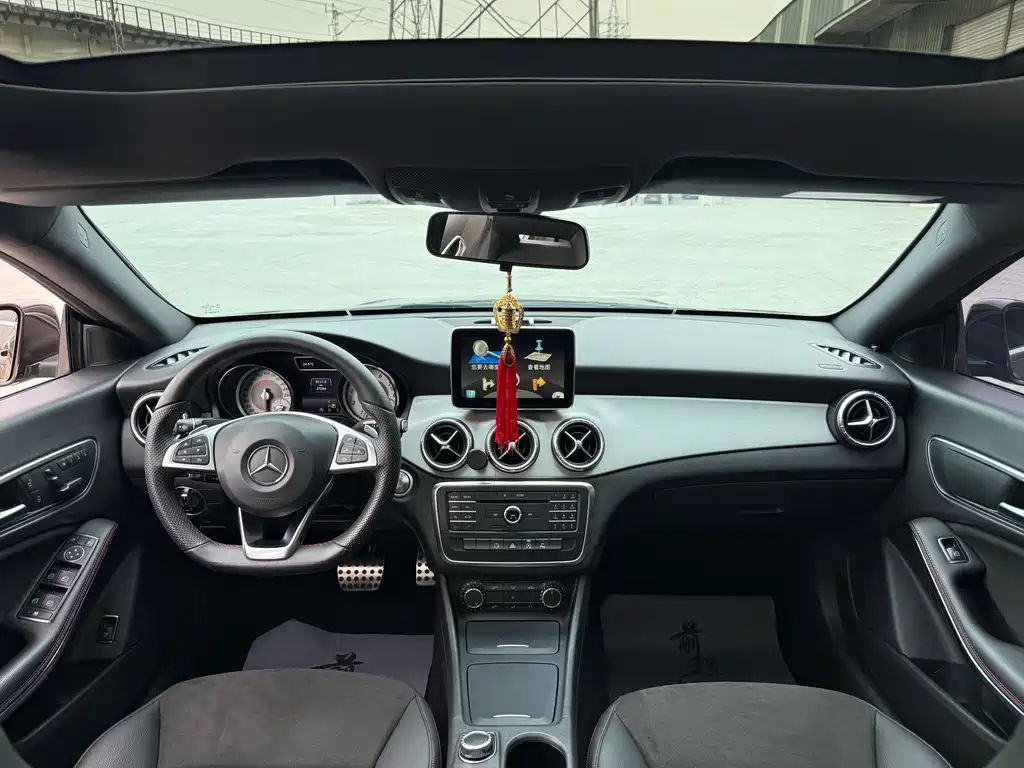 Mercedes-Benz CLA 2015 — фото 18