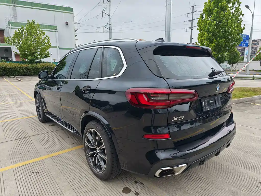 BMW X5 2020 — фото 11