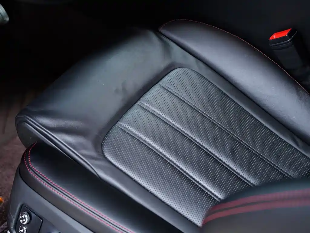 Bentley Continental 2013 — фото 26