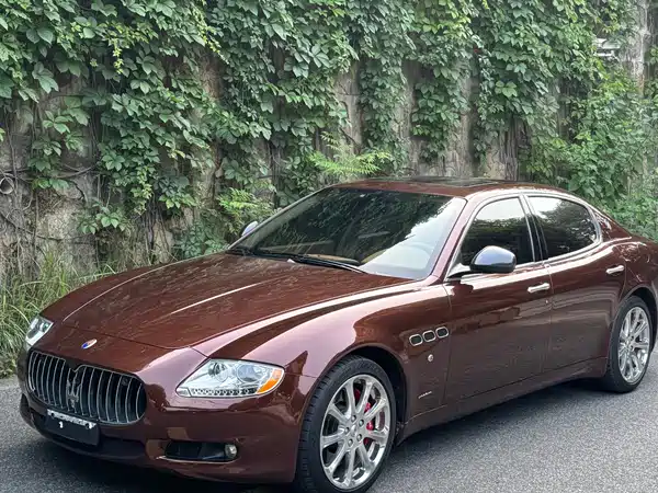 Maserati Quattroporte 2013