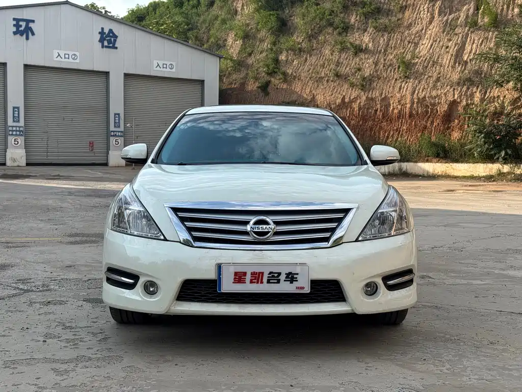 Nissan Teana 2012