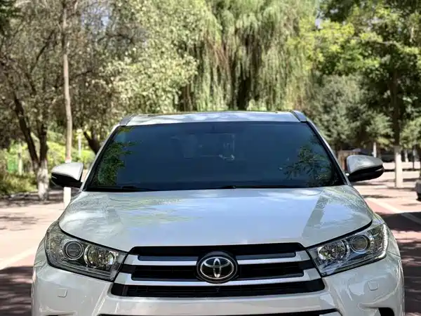 Toyota Highlander 2016