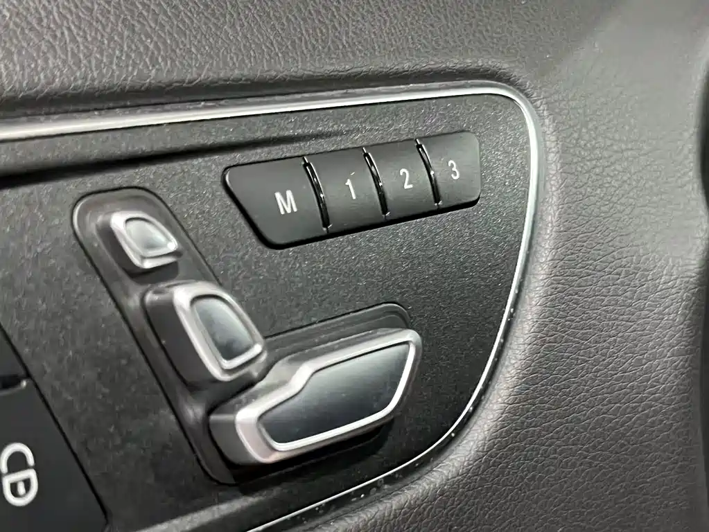 Mercedes-Benz B-Class 2017 — фото 10