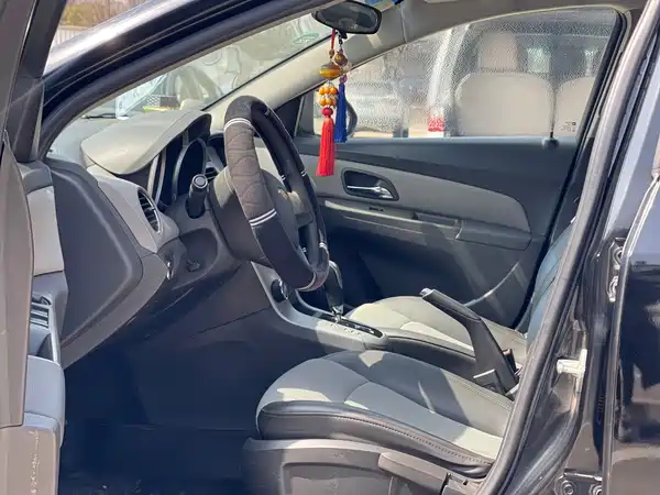 Chevrolet Cruze 2014