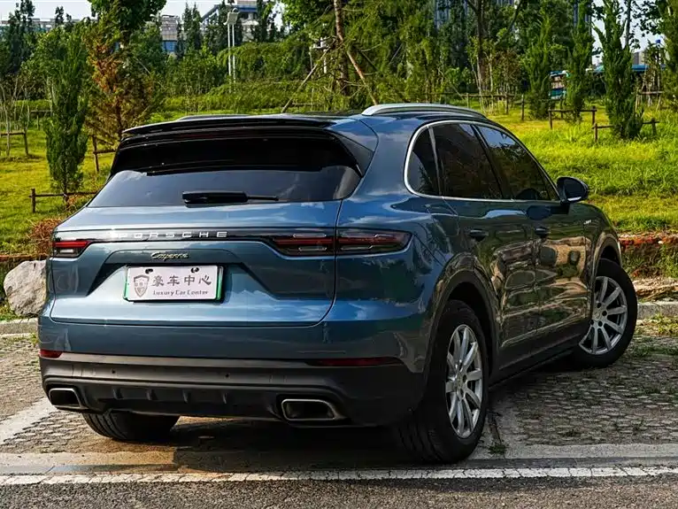 Porsche Cayenne Hybrid 2019