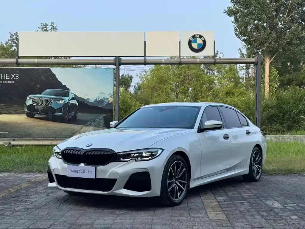 BMW 3 Series 2021