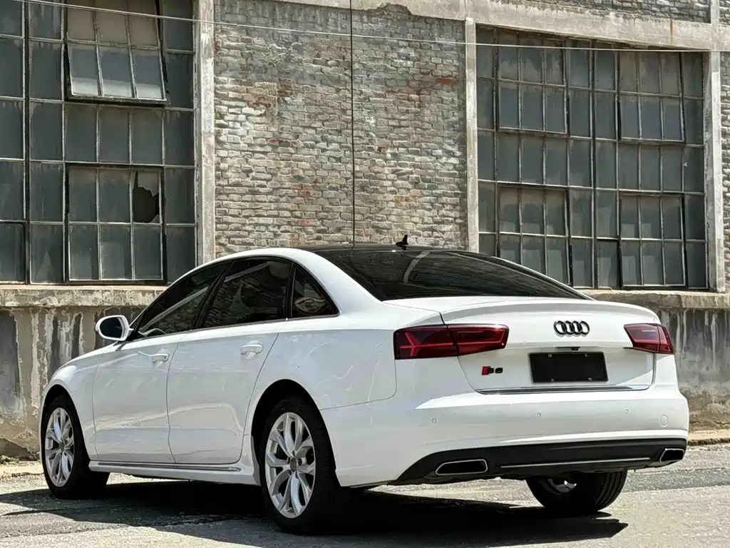 Audi A6L 2017 — фото 19