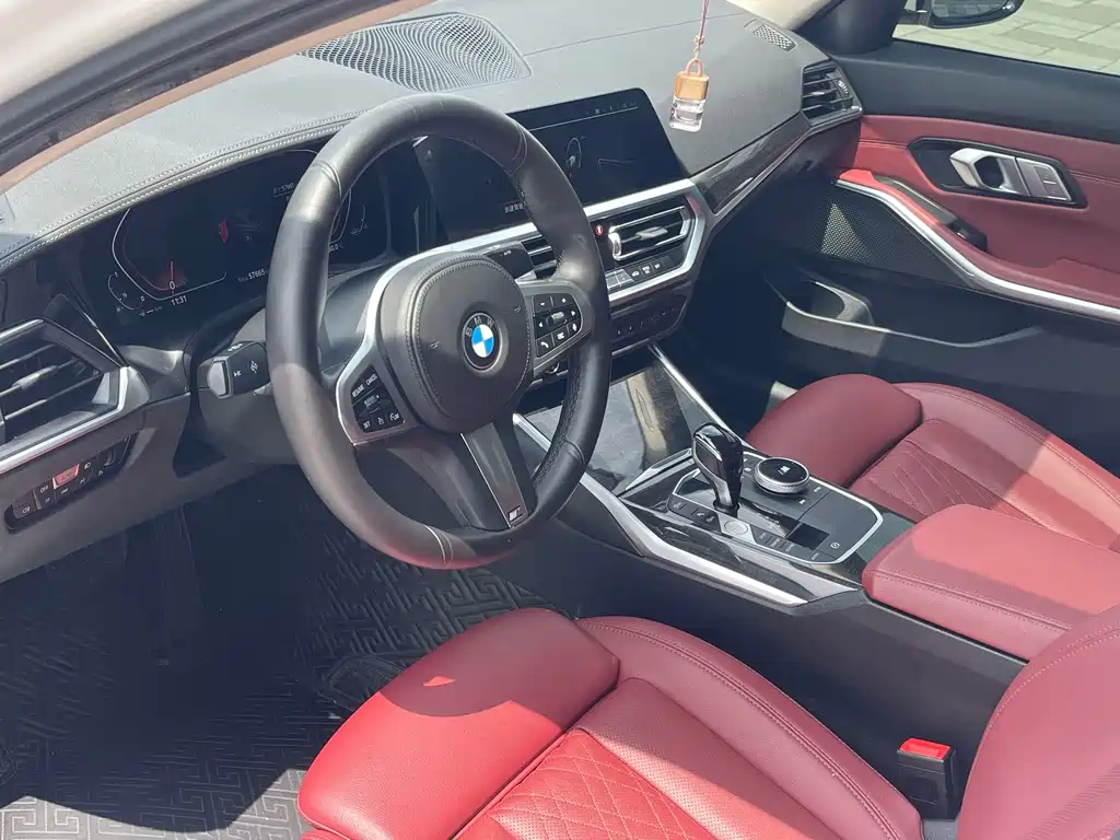 BMW 3 Series 2022 — фото 14