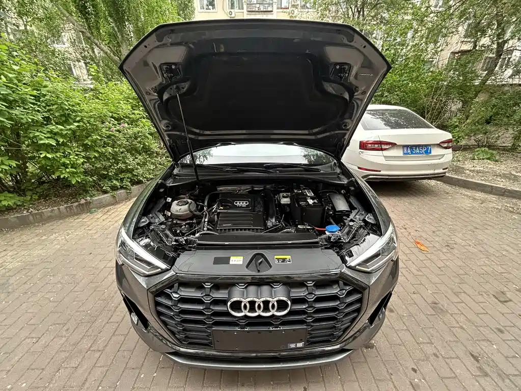 Audi Q3 2023 — фото 7