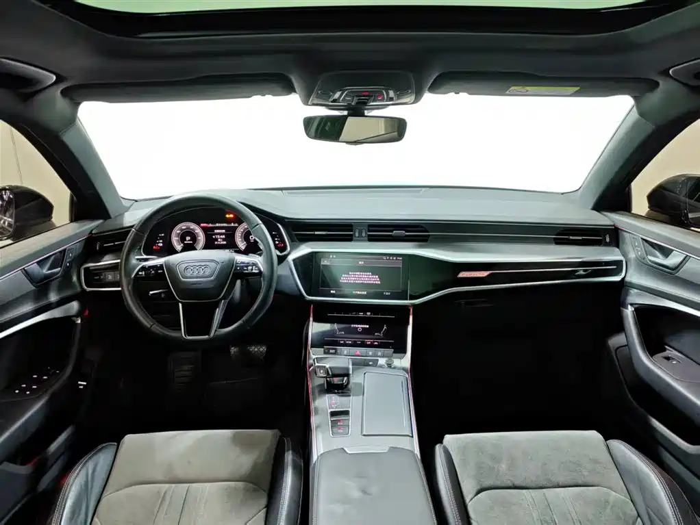 Audi A6L New Energy 2021 — фото 10
