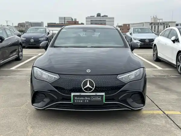 Mercedes-Benz EQE 2025