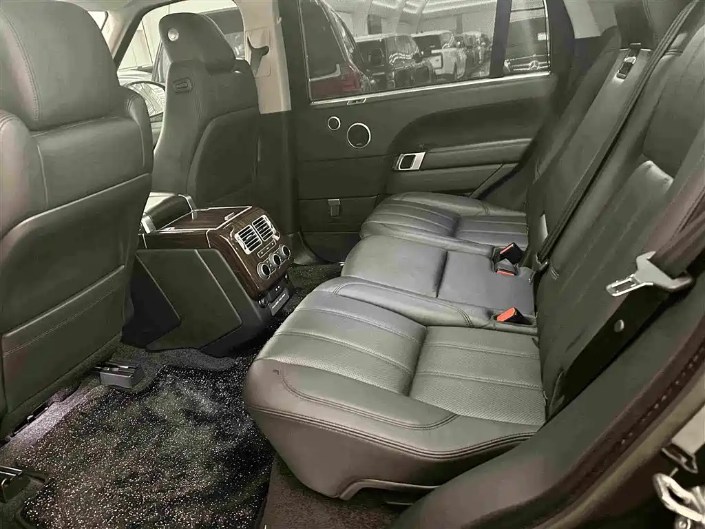 Land Rover Range Rover 2017 — фото 10