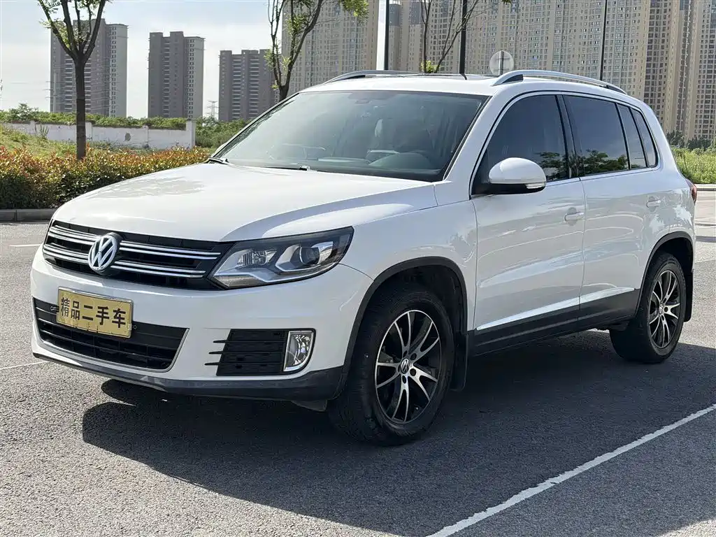 Volkswagen Tiguan 2015 — фото 2