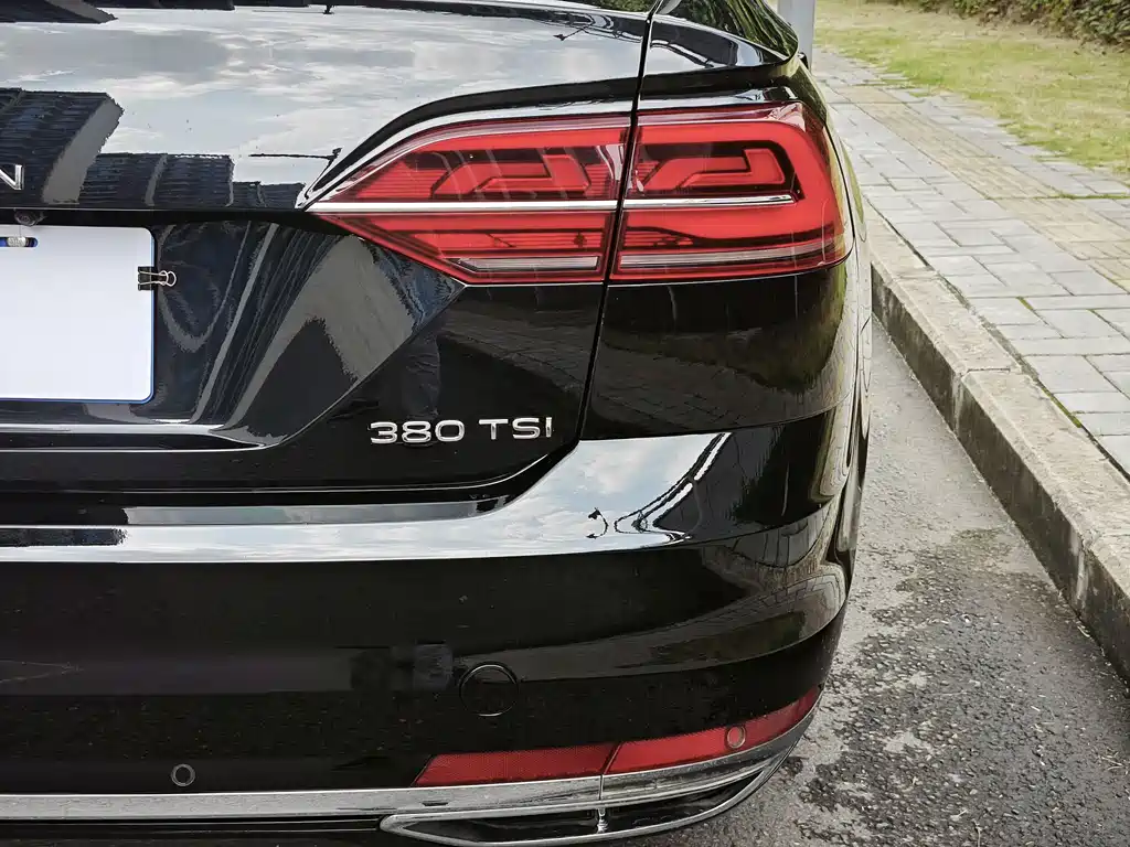 Volkswagen Phideon 2023 — фото 10