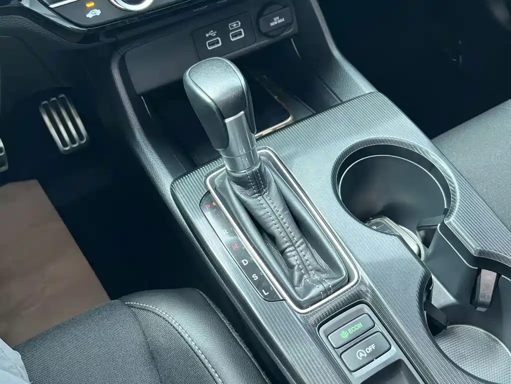 Honda Civic 2023 — фото 20